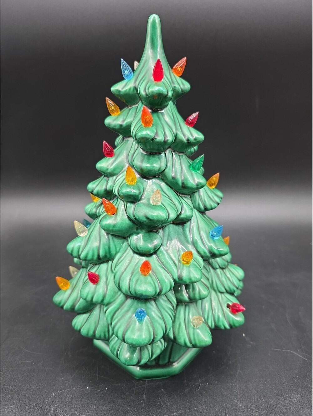 Vintage 1977 Ceramic Christmas Tree
